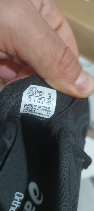 Asics jolt 5 нови !дамски обувки 37 номер цена 35 eur