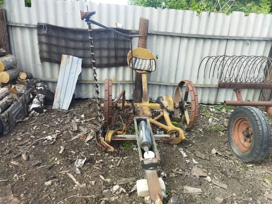 Продам косилку и грабли