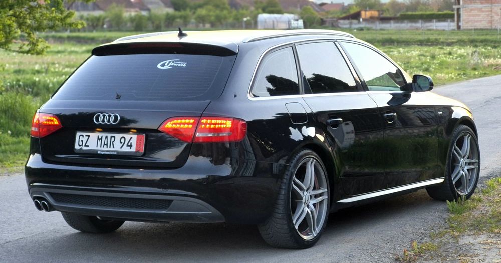 Audi a4 2.0 tdi 143 cp 3 x sline 2012