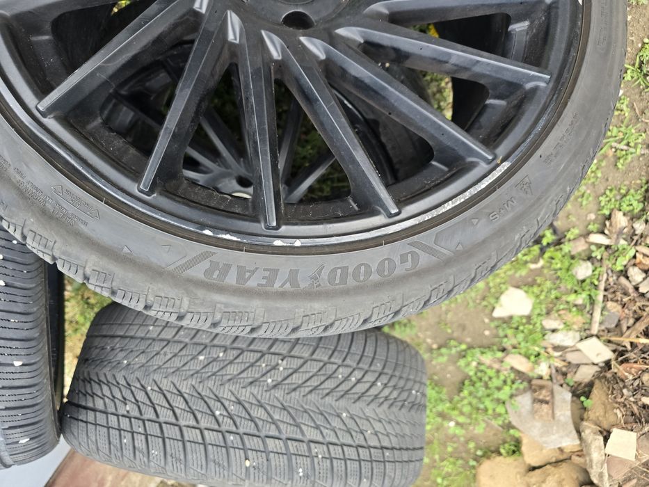 Roti  audi  255/35 r19