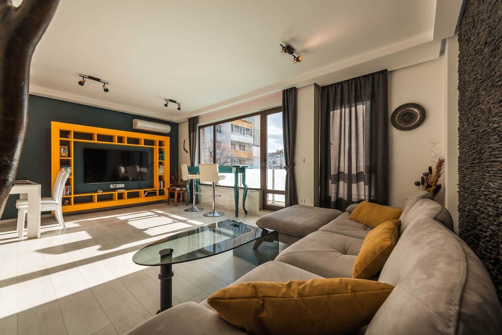 Продава се Тристаен апартамент в Варна, Левски - 107 кв.м за 2050 €/кв.м - Снимка #13