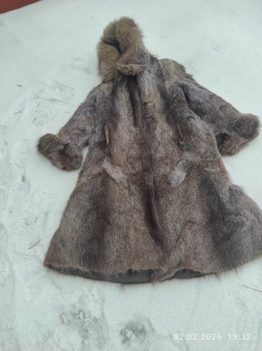 Шуба нутрия с капюшоном