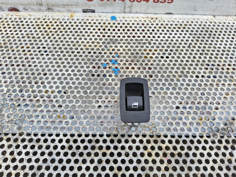 Buton geam pasager Bmw F30 F31 f34 buton coborâre geam