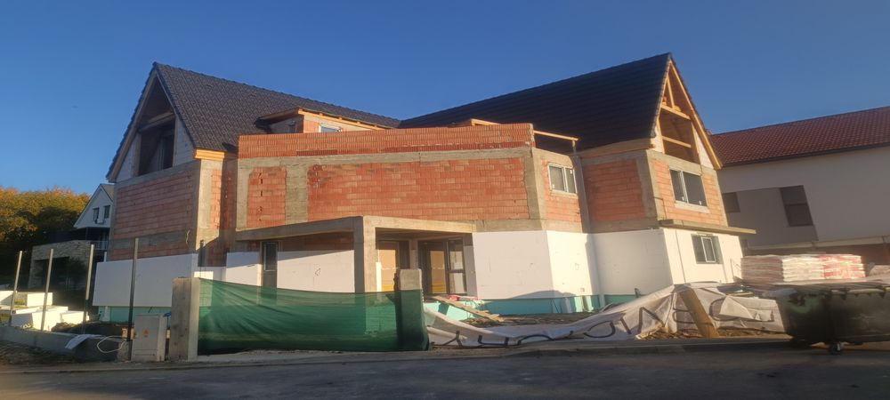 Duplex de vânzare