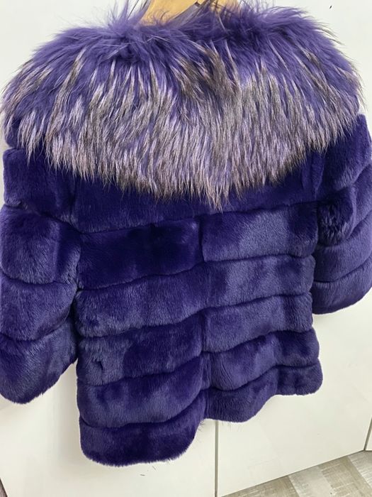 Шуба чернобурка натуральная