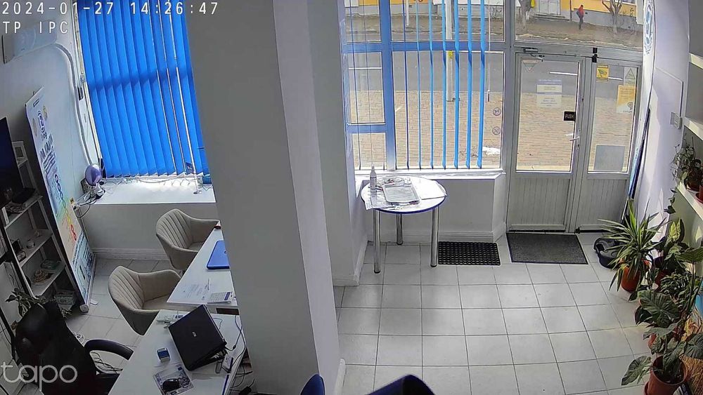 Spatiu comercial, stradal, 38mp, grup sanitar