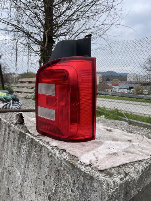 Десен стоп за VW T6 2015г-
