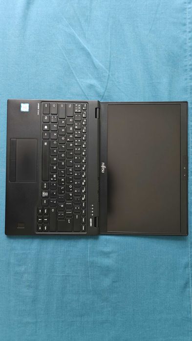Fujitsu Lifebook U939