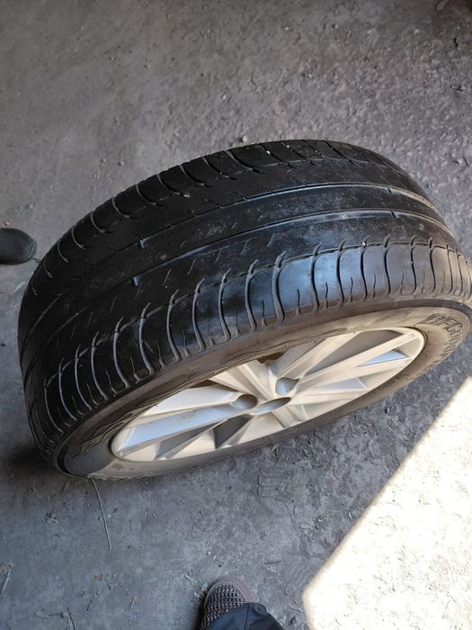 шины с дисками и без toyota