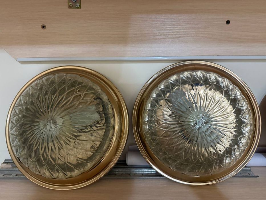 Продаются настенные лампы