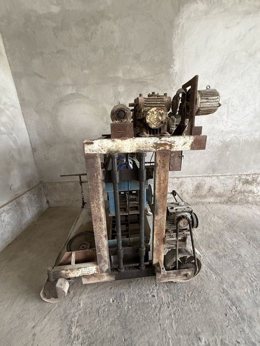 Blok chiqaradigan uskunalar
