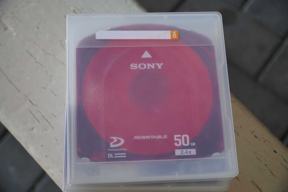 Камкордер Sony PDW-F800