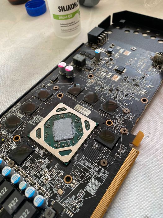 Изграждане и поддръжка на ai hosting / GPU mining ригове и ферми