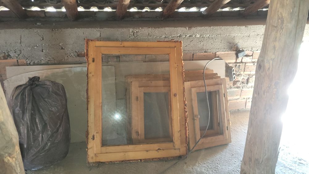 Дървена дограма със стъклопакет