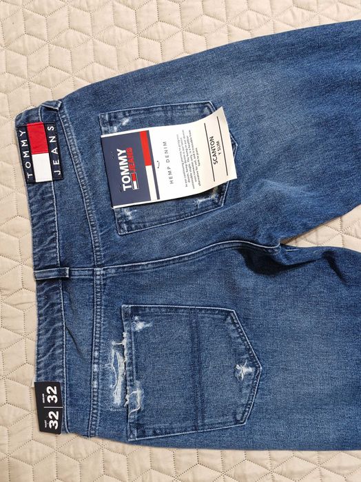 Дънки Tommy Jeans