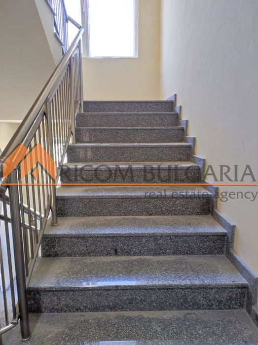 Продава се Едностаен апартамент в Варна, Виница - 42 кв.м за 1953 €/кв.м - Снимка #8