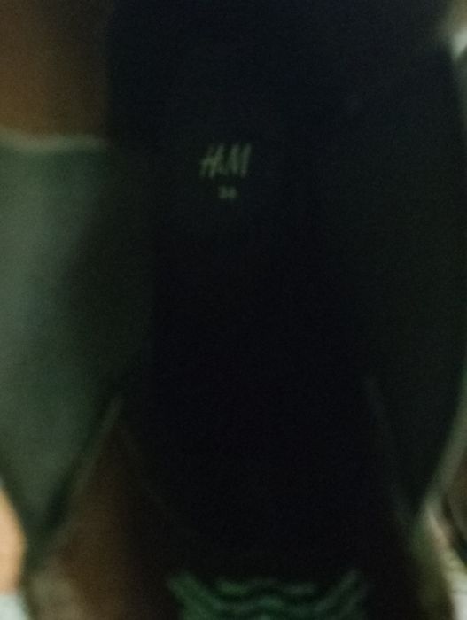 Ghetuțe H&M  noi cu eticheta