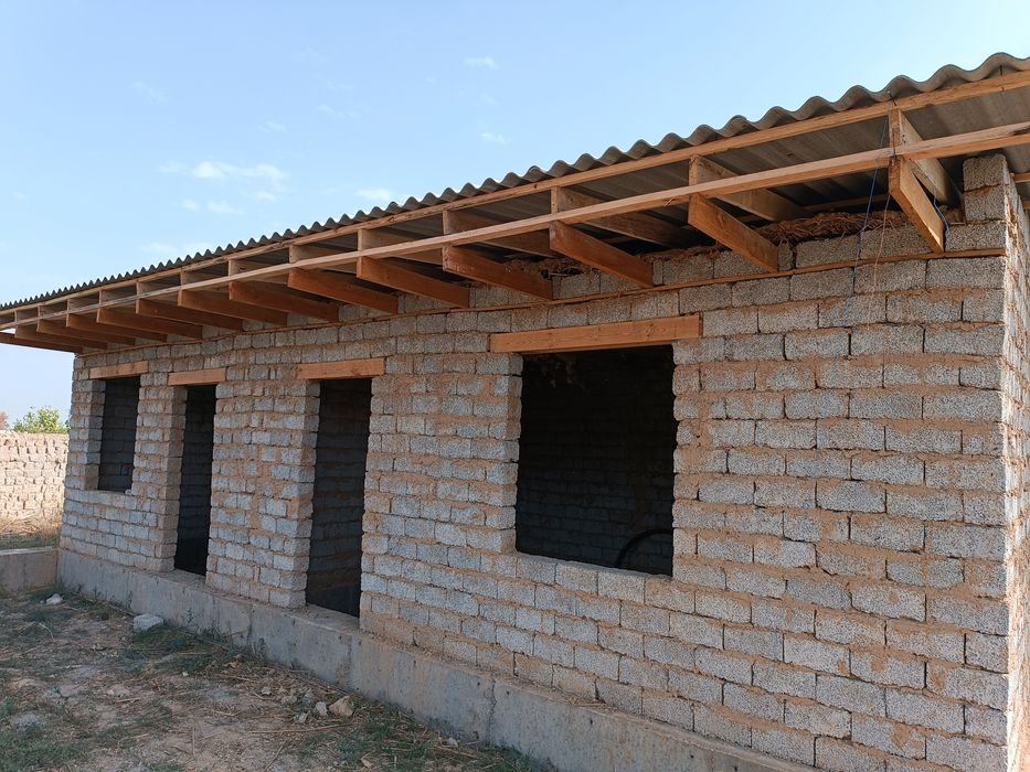 Уй сотилади 12 сотих