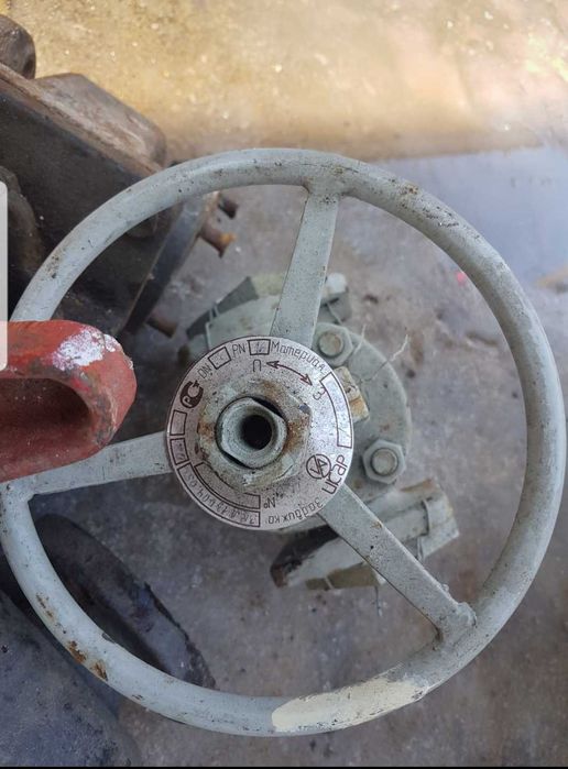 Продам светильники для базы