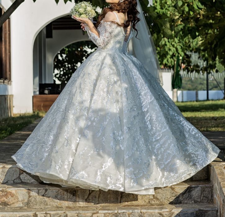 Булчинска рокля тип „Принцеса“