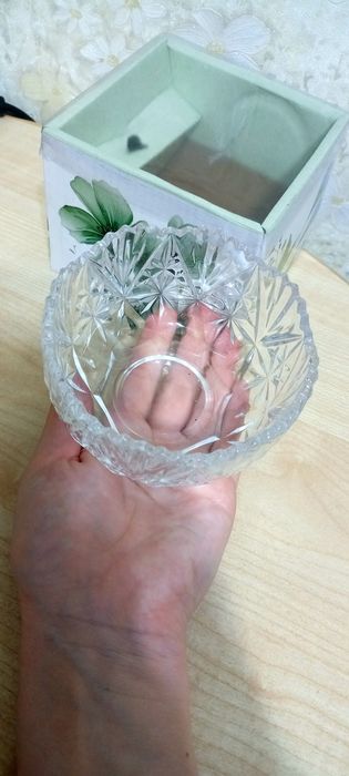 Сахарница, конфетница