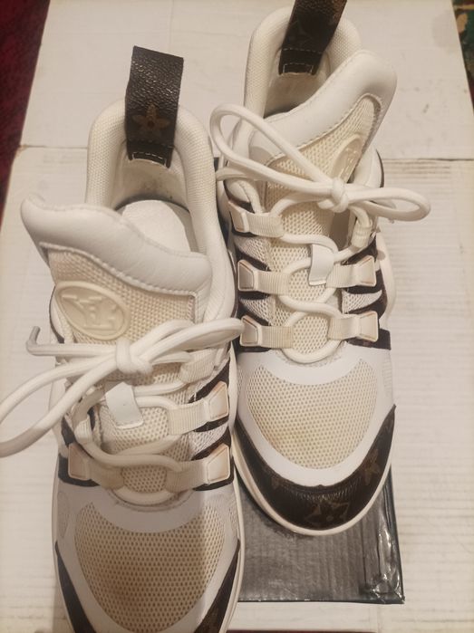 Кросовка женская