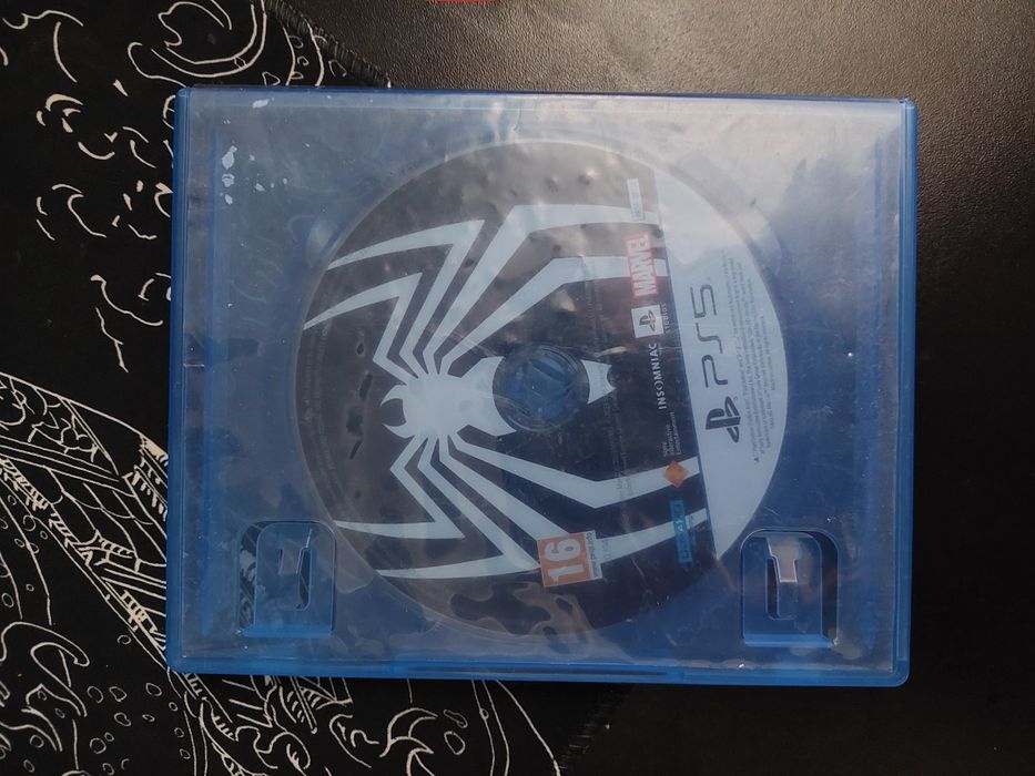 Продам диск на ps5 spider man 2