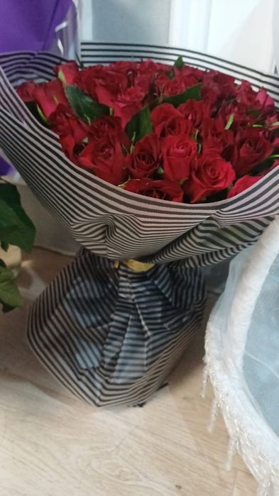 Букет цветов розы