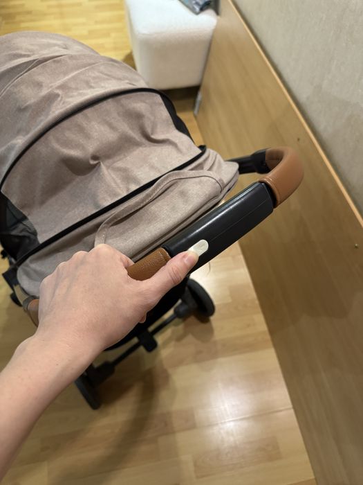 Продам детскую коляску