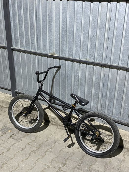 Продам бмх в хорошем состояний