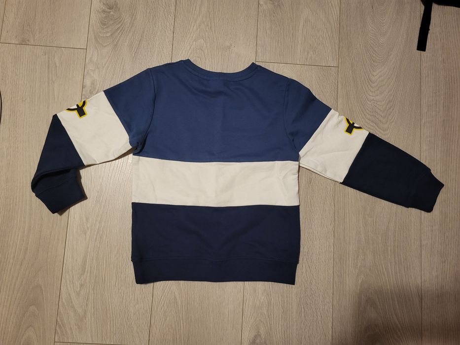 Bluza vatuita Minioni 8 ani
