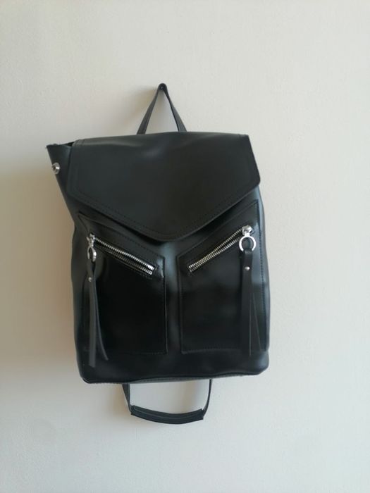 Ryugzak 40 ming  ayollarniki