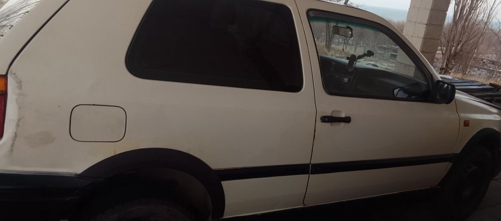 Продам гольф 3 срочно на ходу