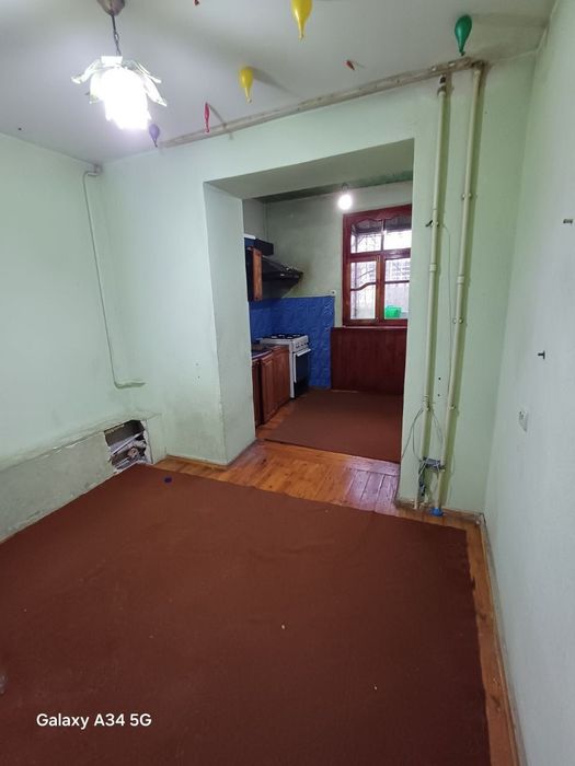 Srochna 2*3 xona 60.000$ Chilonzordan sotiladi