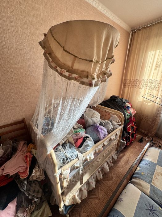 Отдам детскую кровать даром