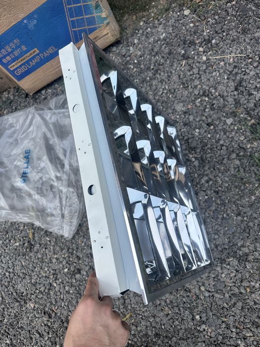 Светильник люстра для помещения