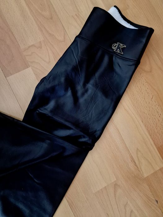 Colanti vatuiti Calvin Klein, logo metalic, marimi S M L XL XXL