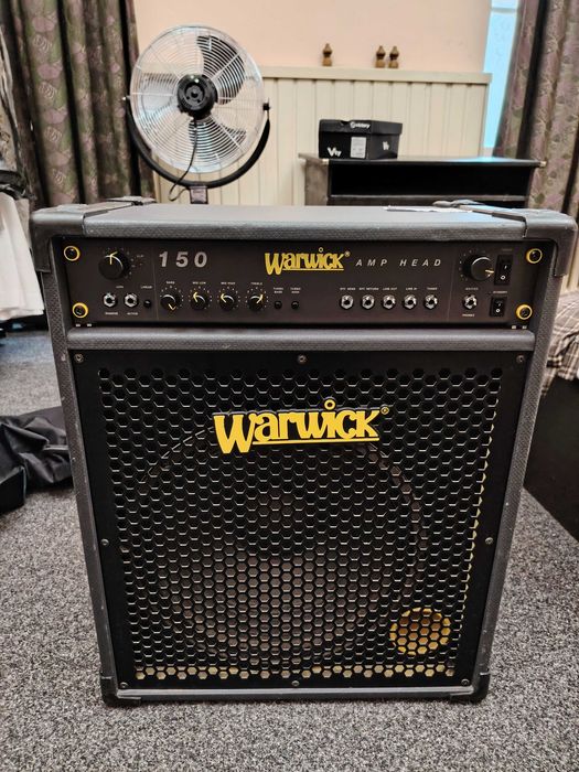 Vând amplificator pentru chitara bass