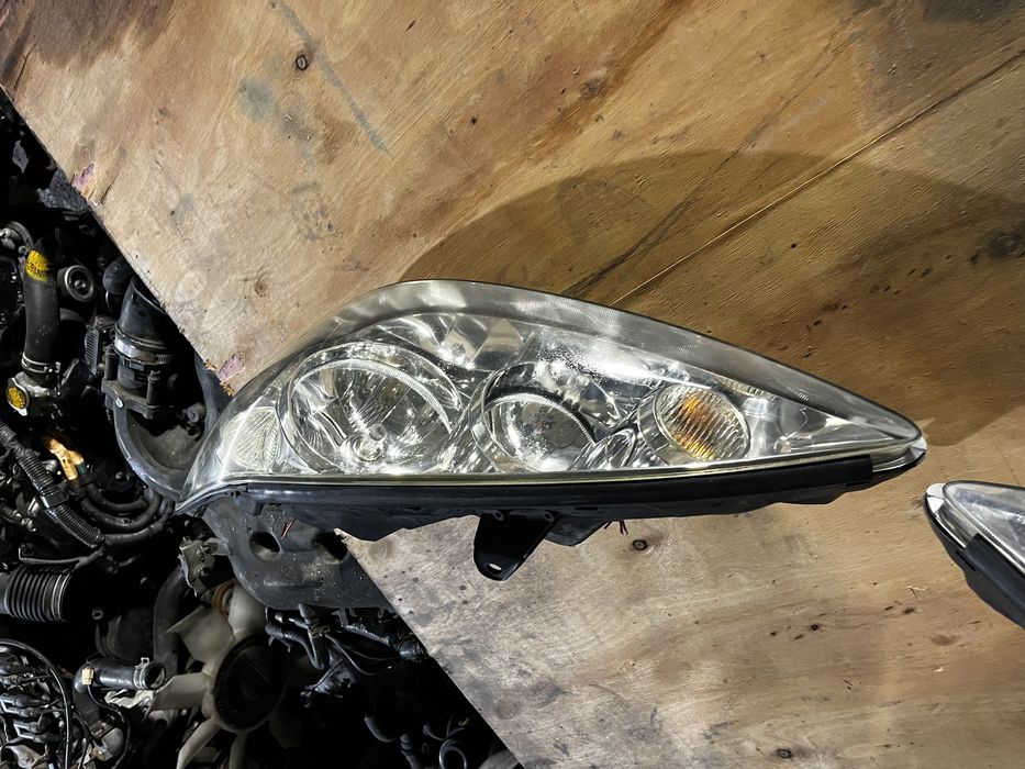 Фары передние камри 35 б/у оригинал