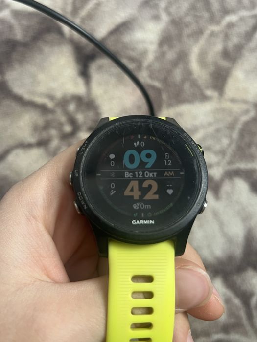 Смарт часы Garmin foreruner 935
