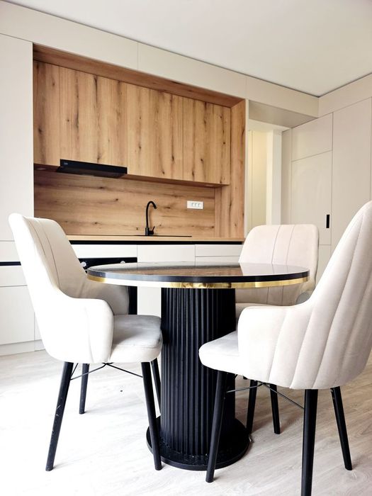 Apartament 2c mobilat + utilat, et intermediar