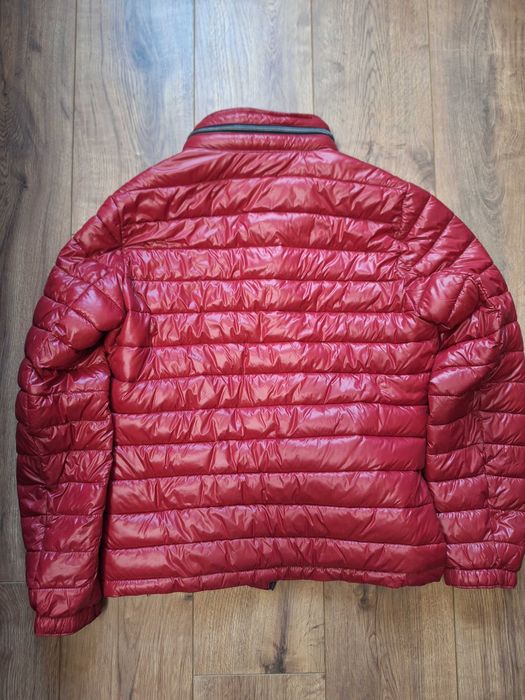 Яке "Tommy HILFIGER"   S