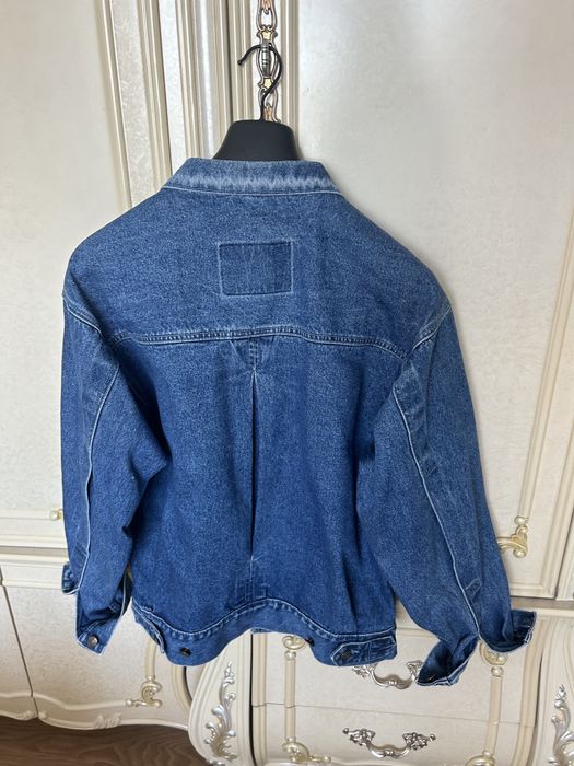 Куртка джинсовая р. 48-50.