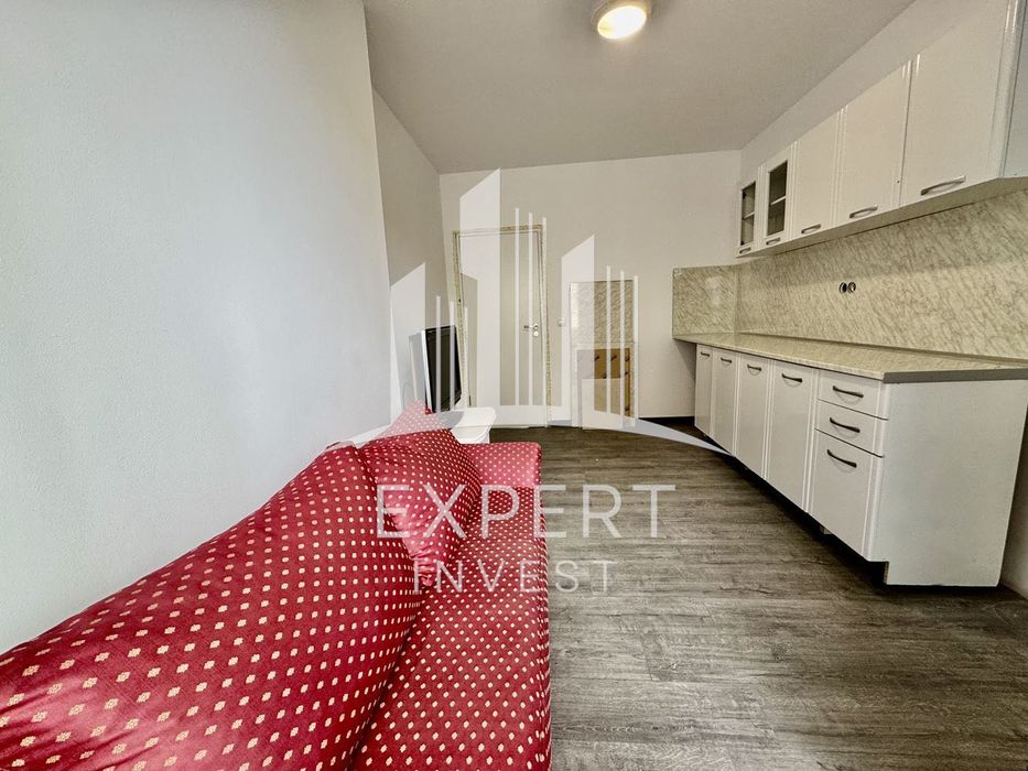 Продава се Двустаен апартамент в Варна, Аспарухово - 45 кв.м за 2067 €/кв.м - Снимка #1