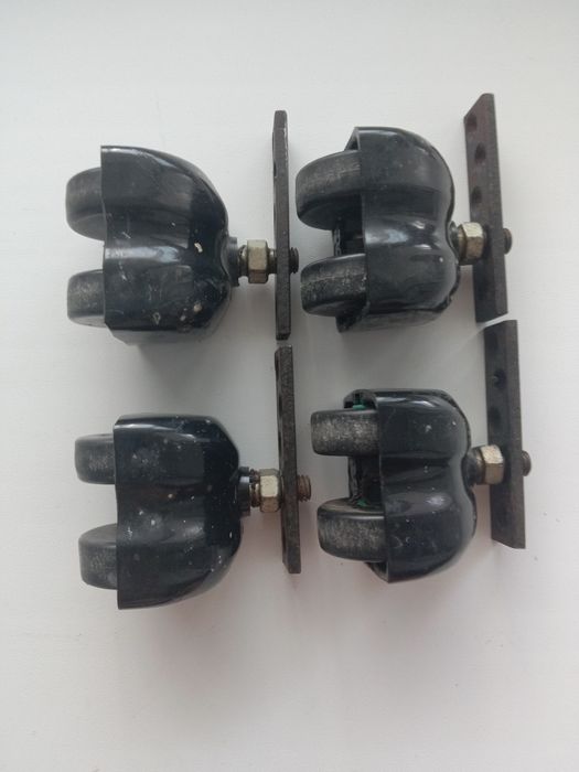 Фурнитура мебельная.