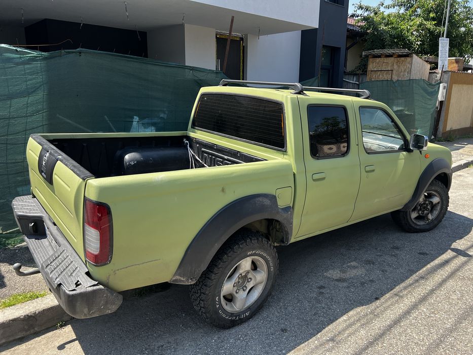 Nissan navara d22