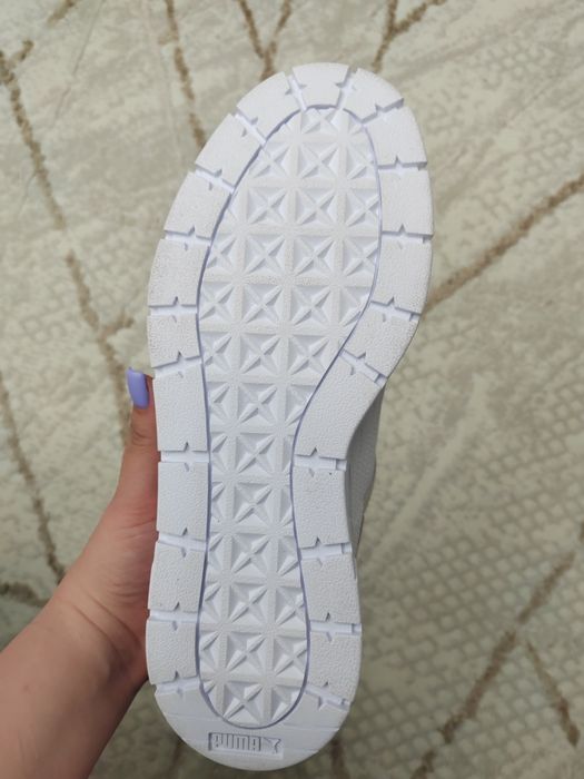 Продам кроссовки НОВЫЕ БРЕНДОВЫЕ PUMA original
