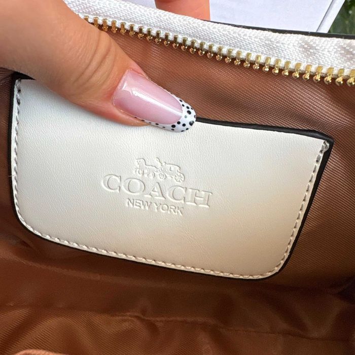 Geanta Coach Terry sholder alba