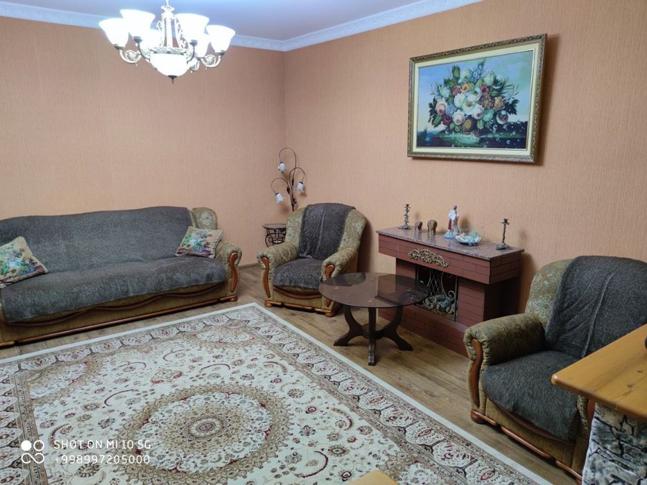 2 комнатная недалеко от метро Айбек ориентир ресторан Базелик