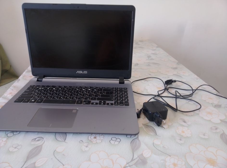 Срочно продам Ноутбук